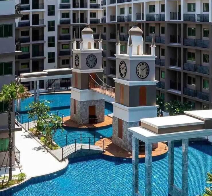 Pleasant Pool View Arcadia 1 Bedroom Pattaya